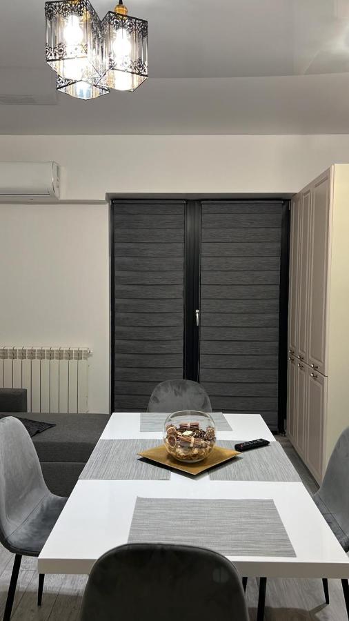 Eric Apartament Mamaia Luaran gambar