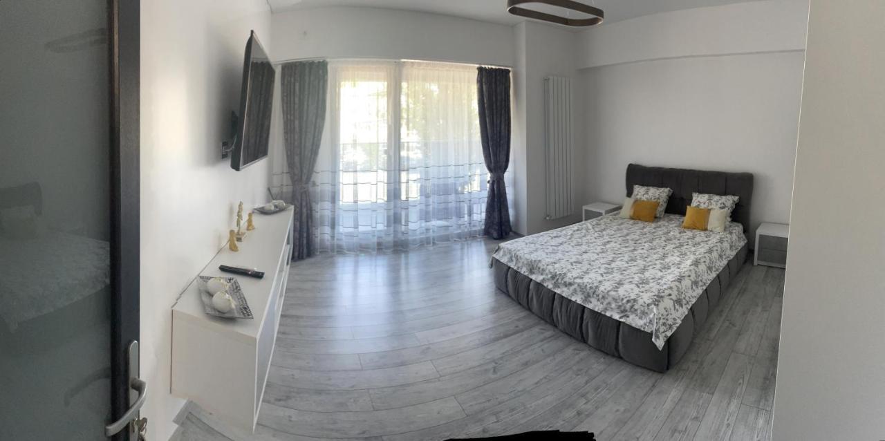 Eric Apartament Mamaia Luaran gambar